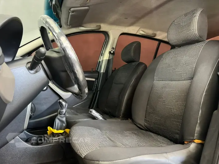 SANDERO 1.0 EXPRESSION 16V FLEX 4P MANUAL