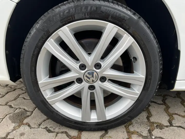 JETTA 2.0 TSI Highline