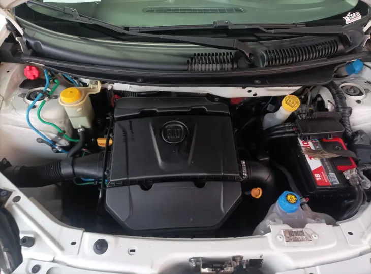 PALIO 1.6 MPI Sporting 16V