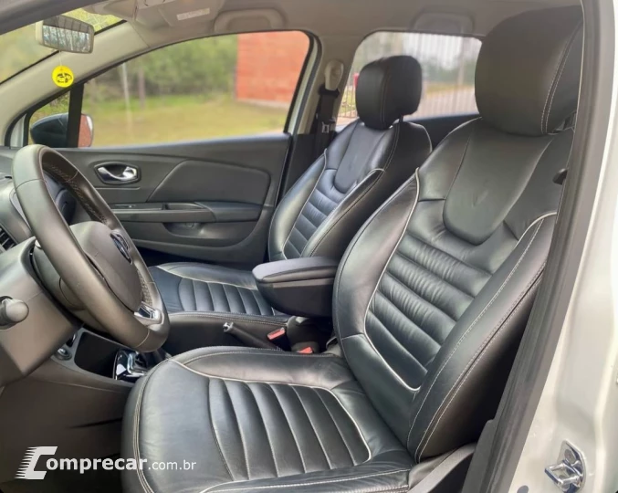 Captur Life 1.6 16v SCe CVT (Flex)
