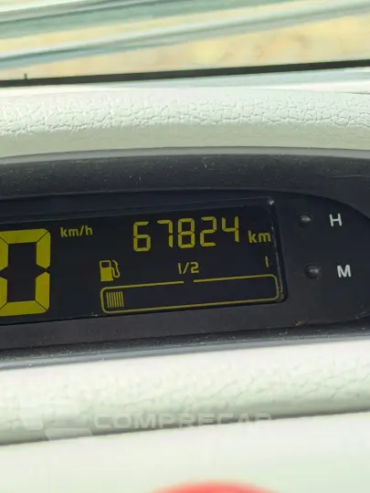 TWINGO 1.0 8V