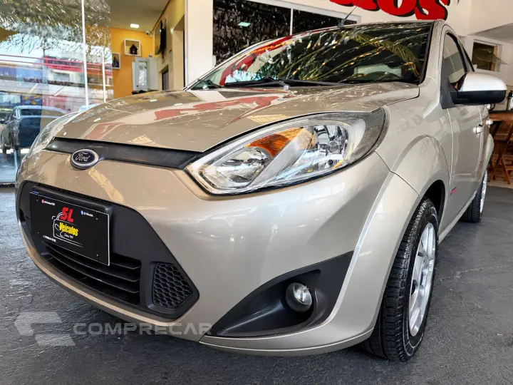 FIESTA 1.6 Rocam Sedan 8V