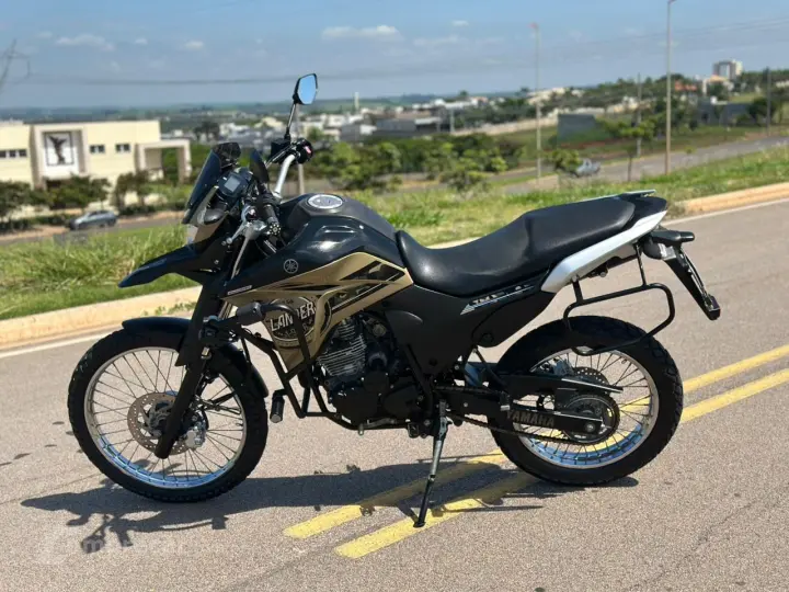 XTZ 250 LANDER