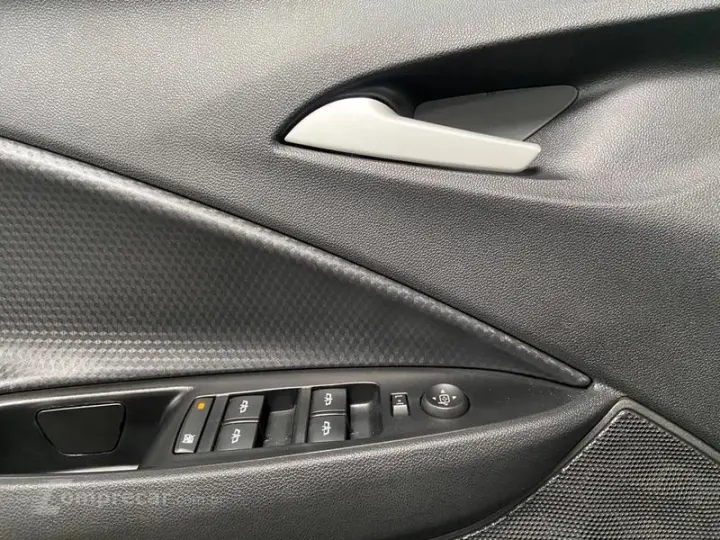 ONIX HATCH 1.0 12V FLEX 5p MEC