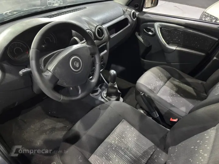 LOGAN 1.0 EXPRESSION 16V FLEX 4P MANUAL