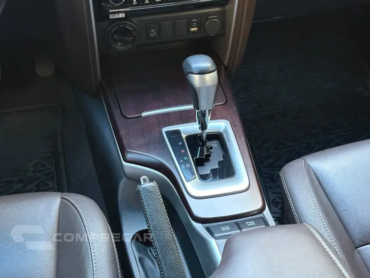 HILUX SW4 2.8 D-4d Turbo SRX 7L 4X4