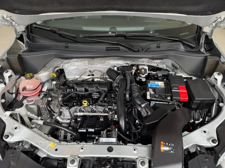 TRACKER 1.0 Turbo LT