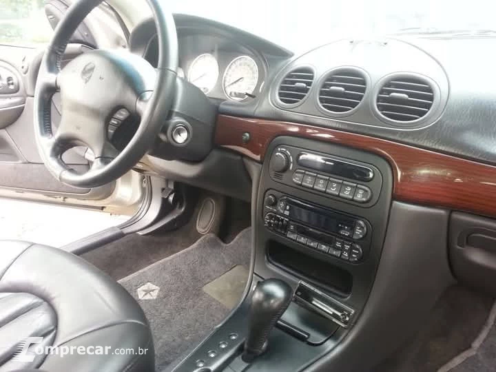 300 M 3.5 6 Cilindros 12V