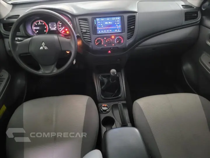 L200 TRITON 2.4 16V TURBO DIESEL GL CD 4X4 MANUAL