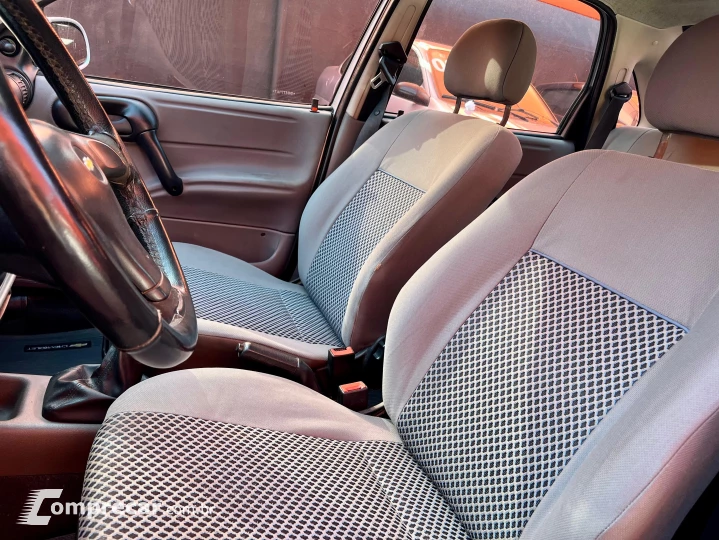 CLASSIC 1.0 MPFI LS 8V