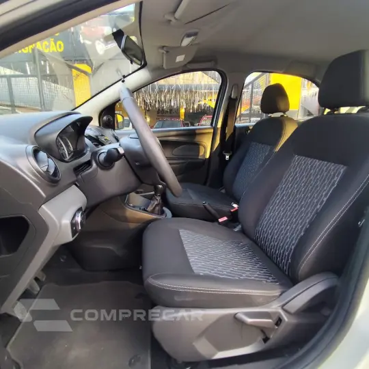 Ka+ Sedan 1.0 SE/SE PLUS TiVCT Flex 4p