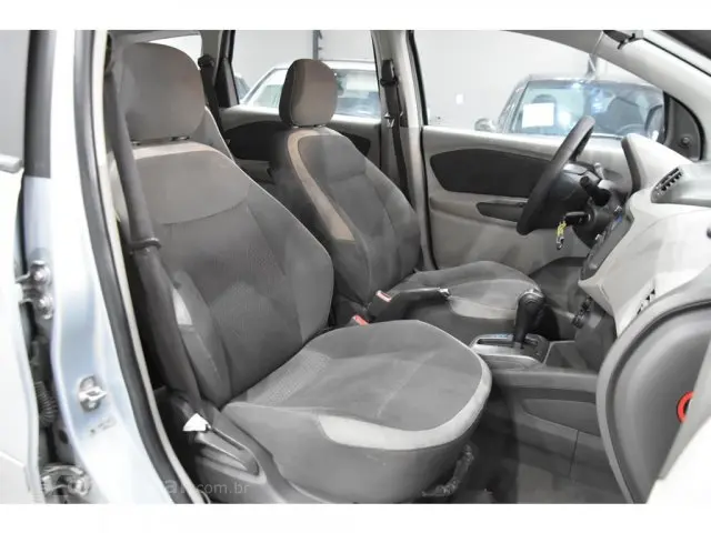 SPIN - 1.8 LT 8V 4P AUTOMÁTICO