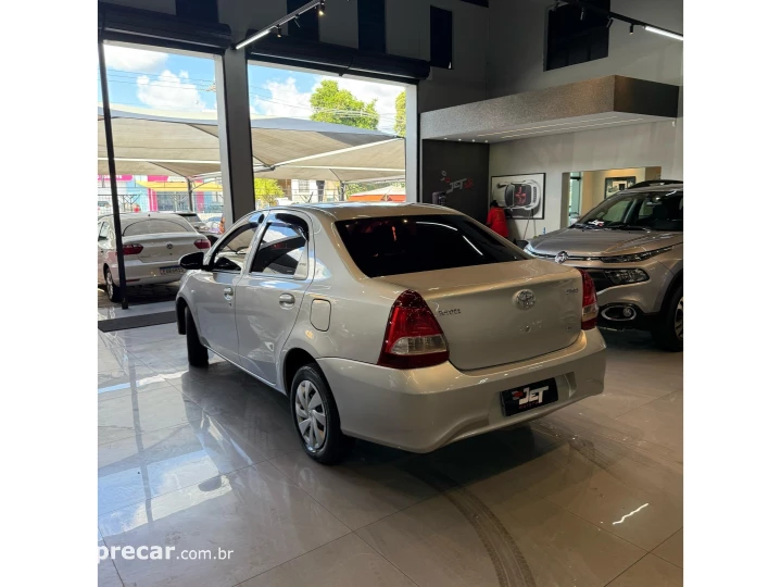 ETIOS 1.5 X SEDAN 16V FLEX 4P AUTOMÁTICO