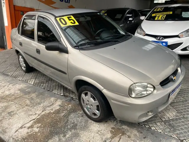 CLASSIC - 1.0 MPFI SPIRIT 8V 4P MANUAL