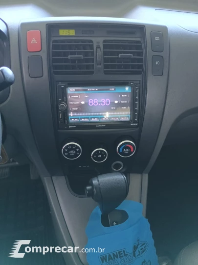 Tucson GL Automática