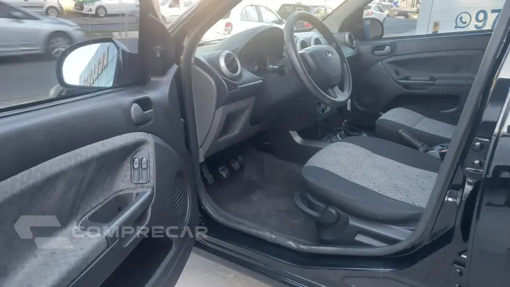 FIESTA 1.0 MPI Class Hatch 8V