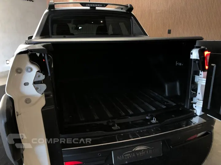 Toro 1.8 16V Evo Flex Freedom At6