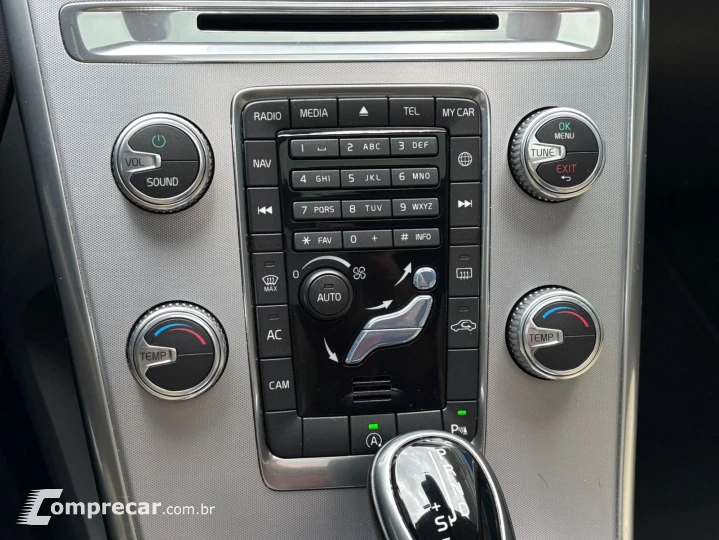 XC60 2.4 D5 Momentum AWD
