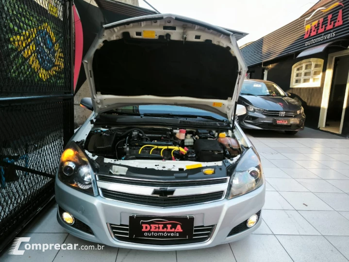 VECTRA 2.0 MPFI Elegance 8V 140cv