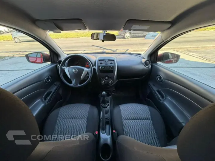 VERSA 1.0 12V FlexStart 4p Mec.