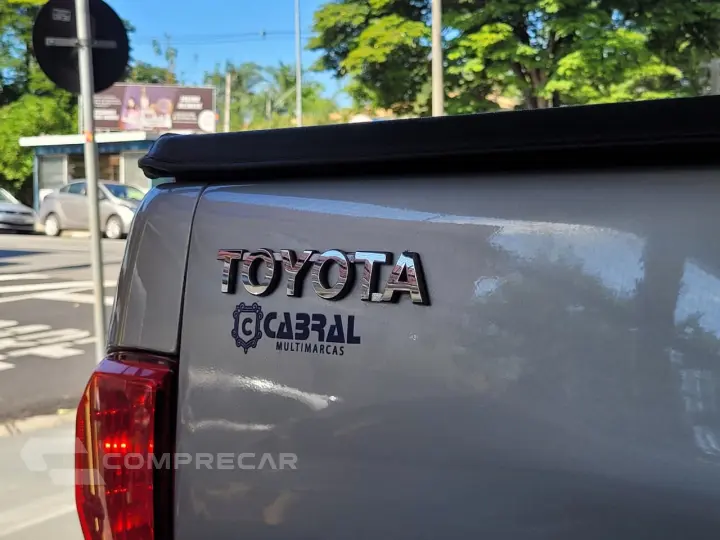 Hilux CD SR 4x2 2.7 16V/2.7 Flex Aut.