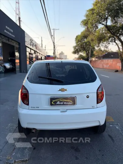 CELTA 1.0 MPFI LT 8V