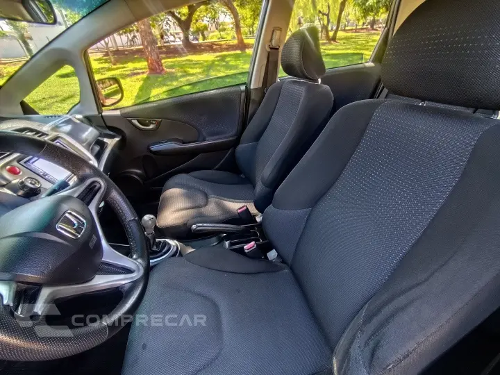 FIT 1.4 LX 16V FLEX 4P MANUAL