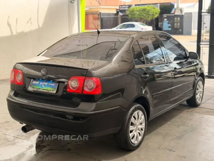 Polo Sedan 1.6 Mi Total Flex 8V 4p