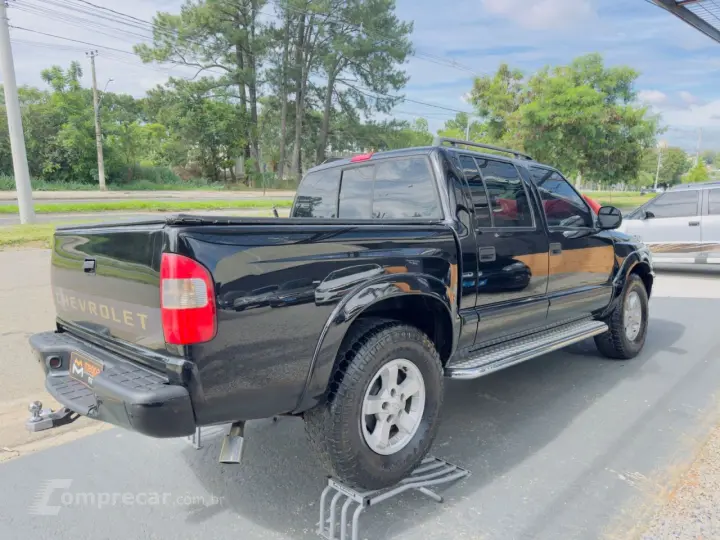 S10 2.4 RODEIO CABINE DUPLA