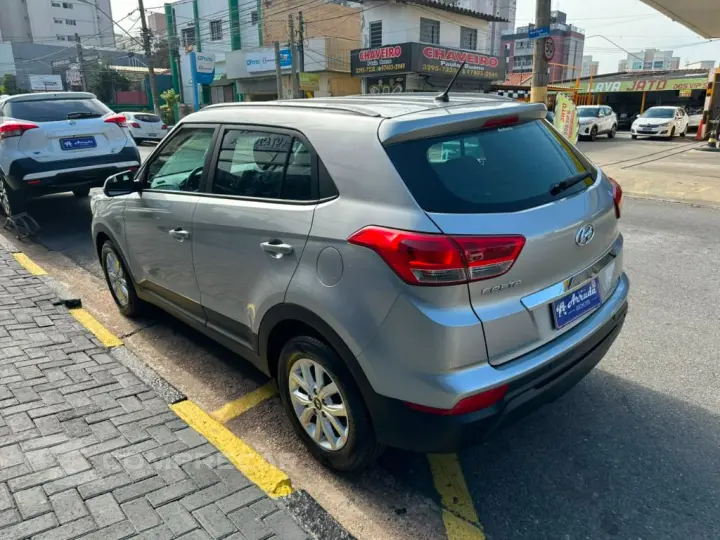 Creta Action 1.6 16V Flex Aut.