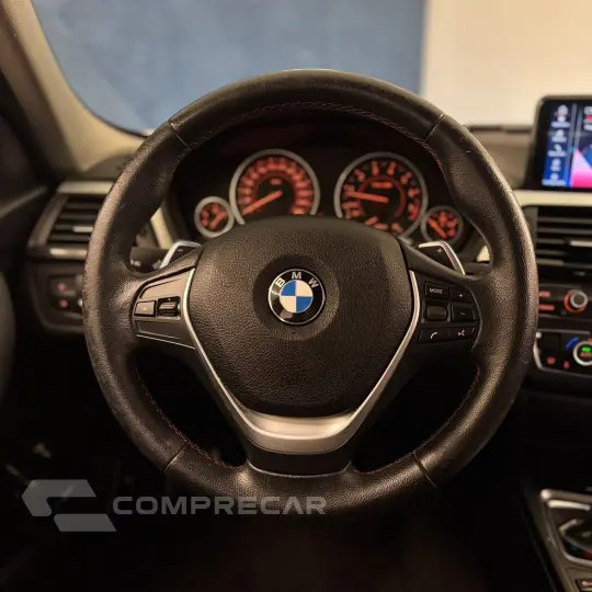 320i Active