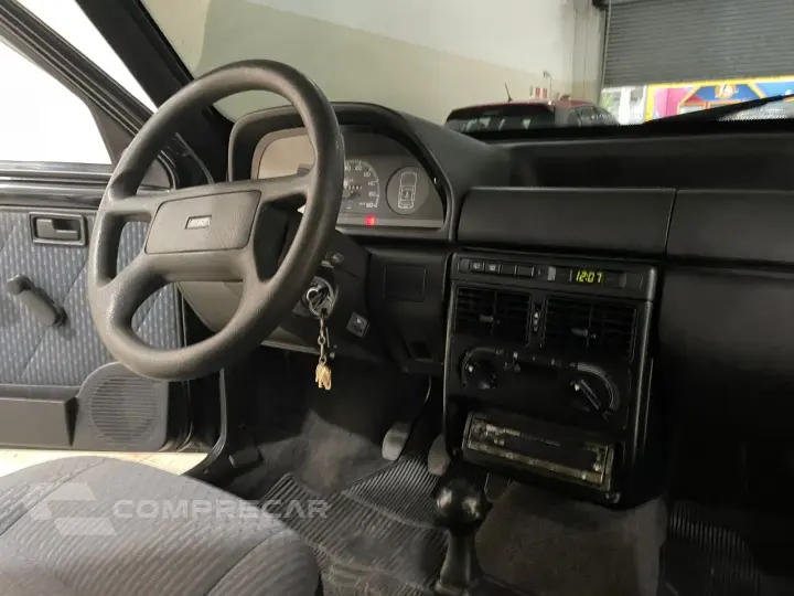 UNO 1.0 Mille 8V