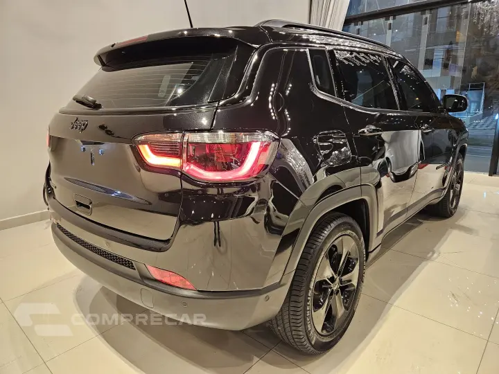 COMPASS 2.0 16V Night Eagle