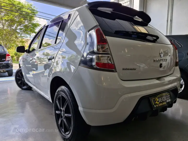 SANDERO 1.6 GT LINE LIMITED FLEX 4P MANUAL