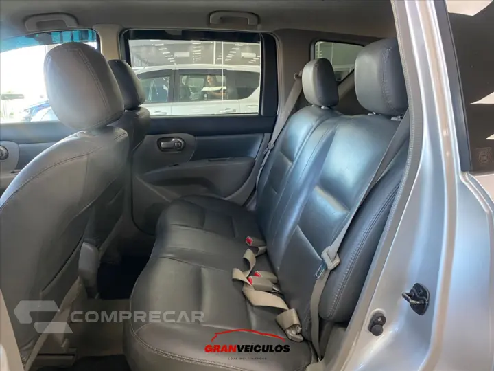 LIVINA 1.8 SL 16V FLEX 4P AUTOMÁTICO