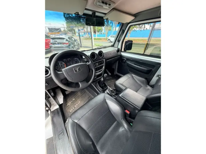 T4 3.0 TETO RÍGIDO 16V TURBO ELETRONIC DIESEL 2P MANUAL