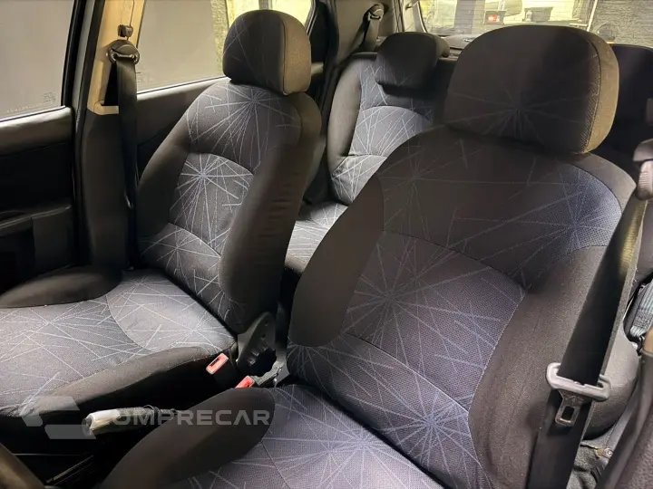 PALIO 1.4 MPI ELX 8V FLEX 4P MANUAL
