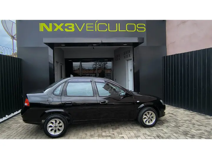 CLASSIC 1.0 MPFI LS 8V FLEX 4P MANUAL