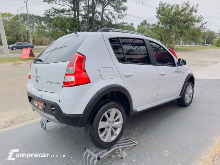 SANDERO 1.6 16V SCE Stepway