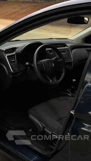 CITY 1.5 DX Sedan 16V