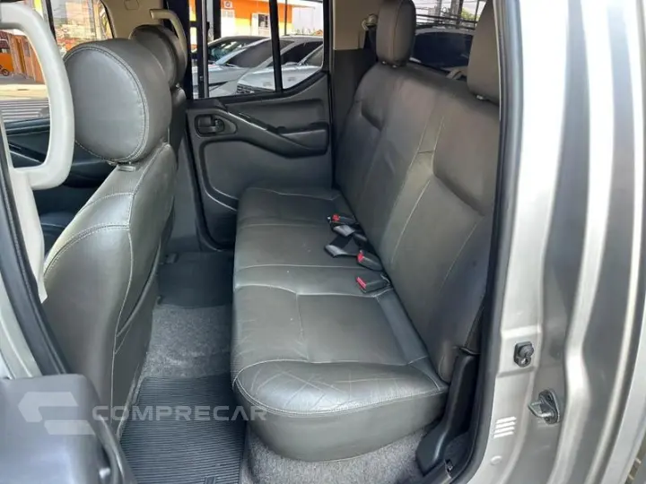 FRONTIER LE4X4ATT