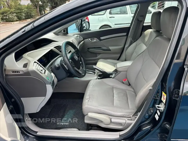 CIVIC 1.8 EXS 16V FLEX 4P AUTOMÁTICO