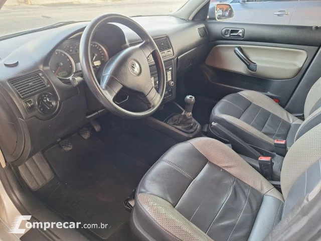 GOLF - 1.6 MI SPORTLINE 8V 4P MANUAL