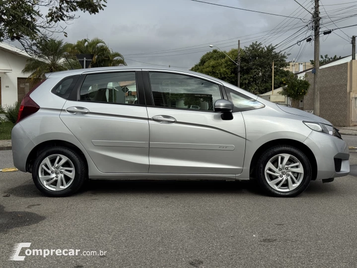 FIT 1.5 LX 16V