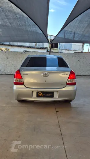 ETIOS 1.5 X Sedan 16V