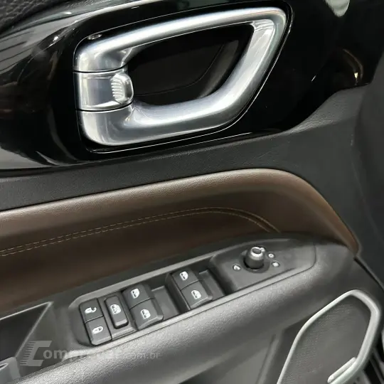 Commander Overland T270 1.3 TB Flex Aut.