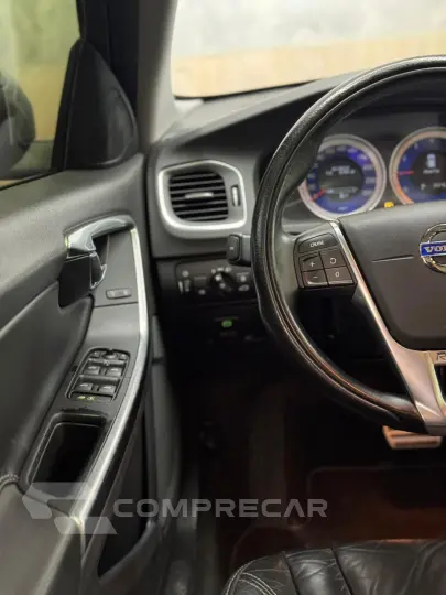 V60 2.0 T5 R Design Turbo