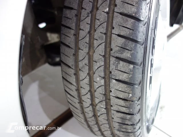 CLASSIC - 1.0 MPFI LS 8V 4P MANUAL