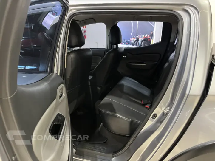 L200 TRITON 2.4 16V Turbo Sport Hpe-s CD 4X4