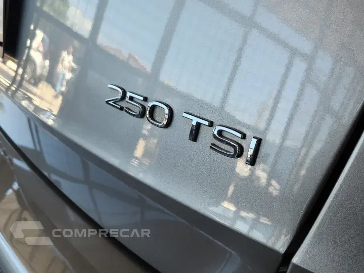 TAOS 1.4 250 TSI TOTAL FLEX HIGHLINE AUTOMÁTICO